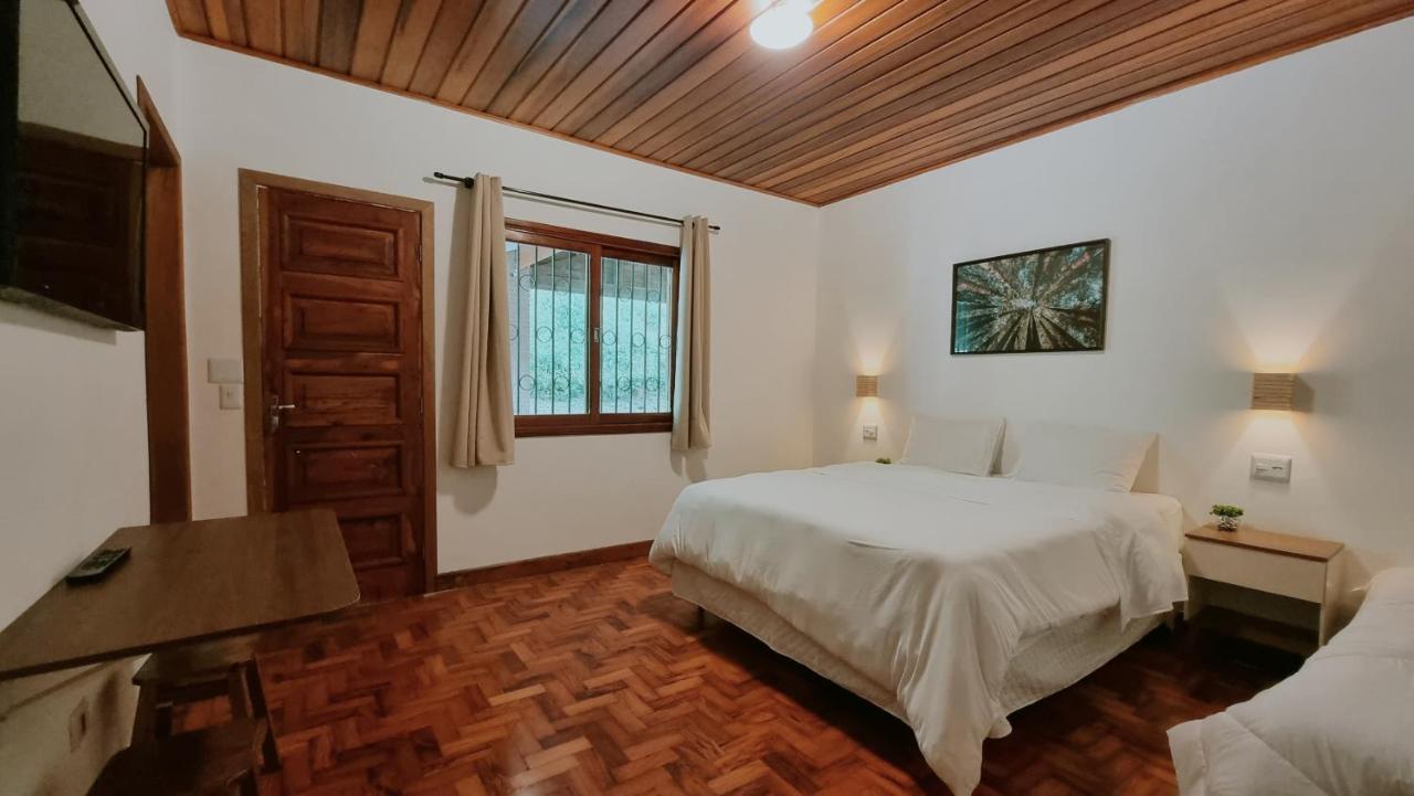 Casa Wald Hotel Campos do Jordao Room photo